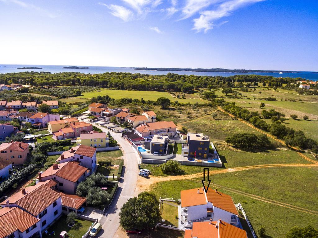 Apartments Alba Fažana Eksteriør bilde